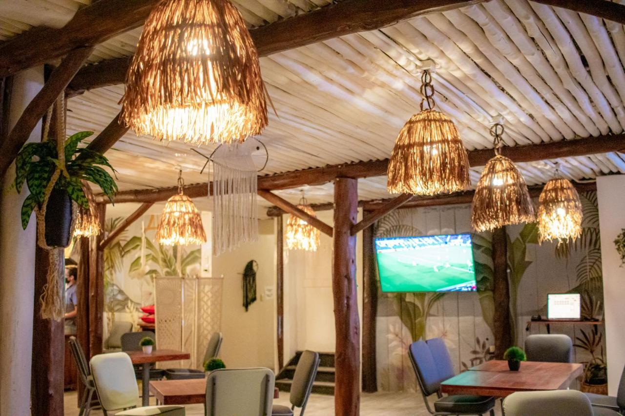 Amaite Beach Hotel Isla Holbox Ngoại thất bức ảnh The interior of the clubhouse